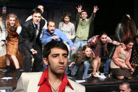 Yaşar Ne Yaşar Ne Yaşamaz