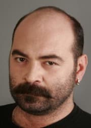 Yıldırım Fikret Urağ